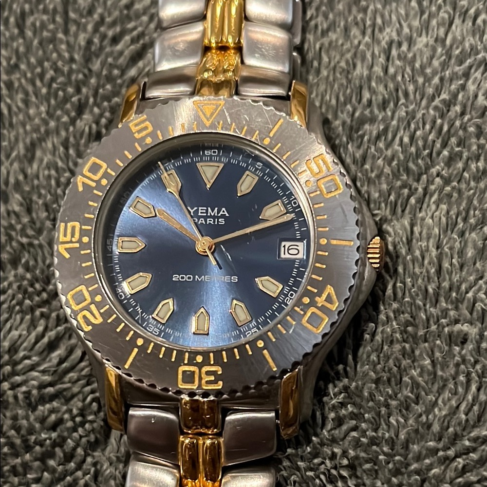 Yema Paris Quartz Watch
